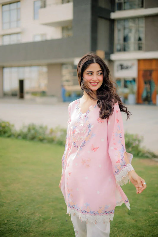 Blushe Embroidered 2 PC detail