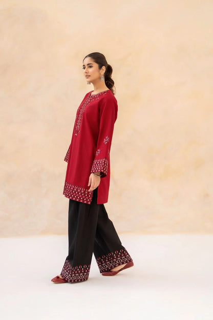 Anar Emb 2pc detail