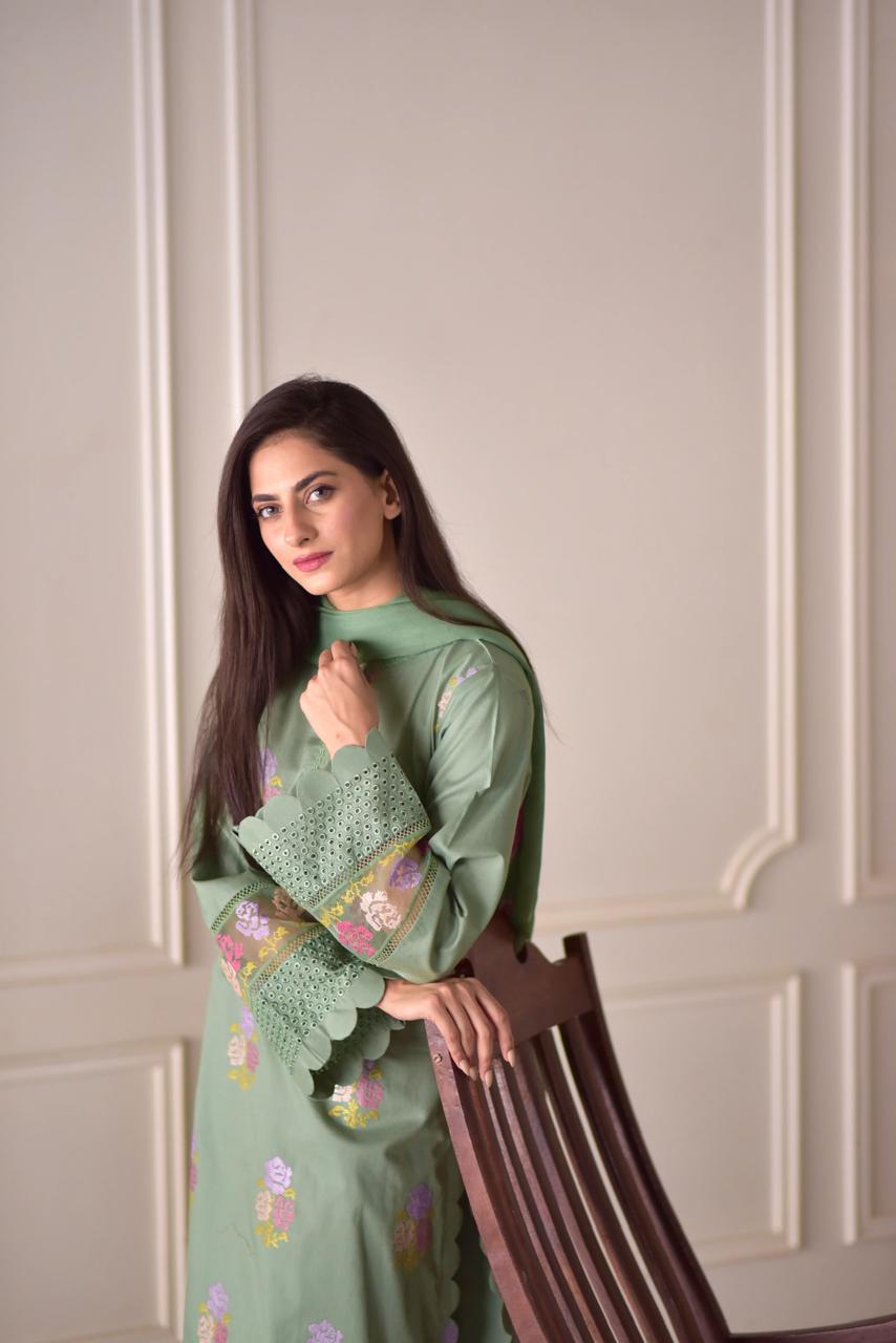 Blossom Emb 3pc