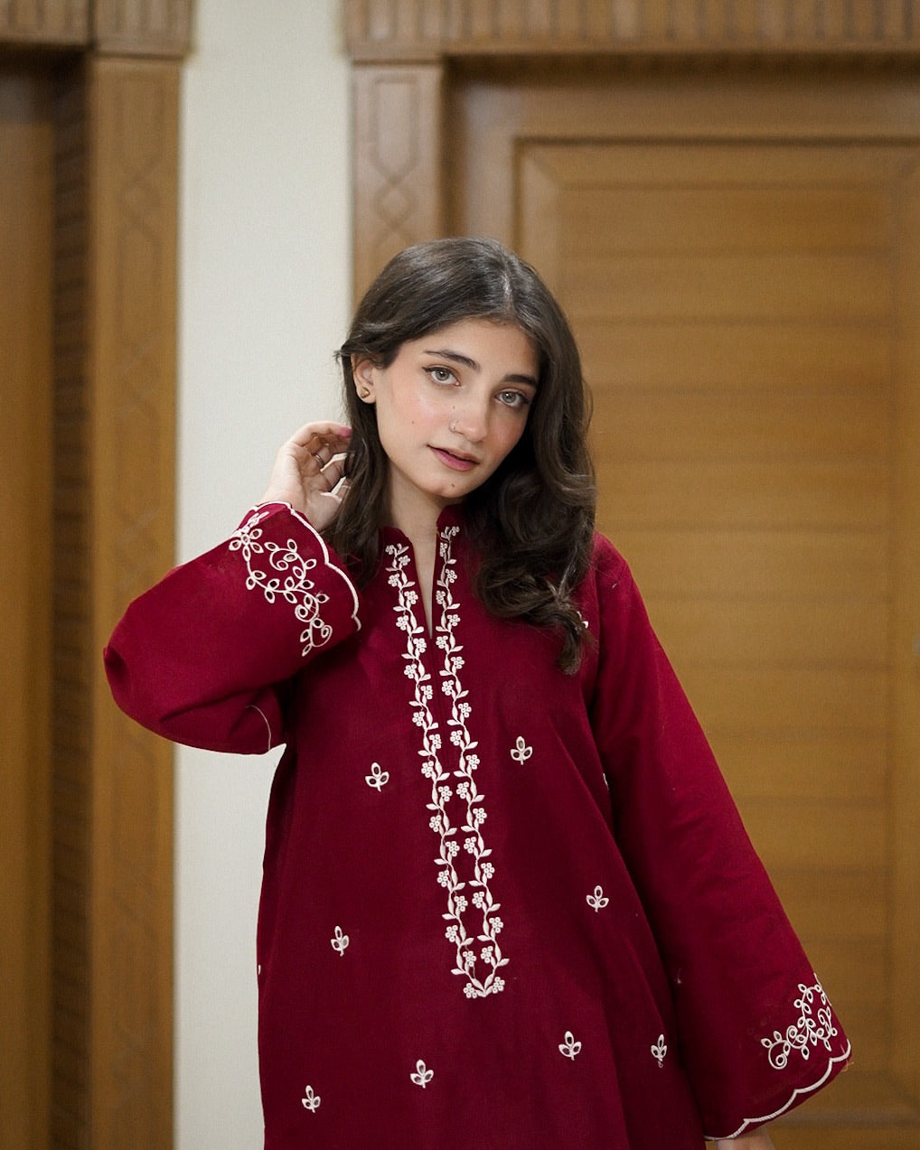 Parwaaz Emb 2pc