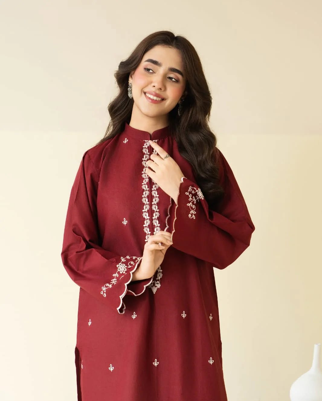 Parwaaz Emb 2pc detail