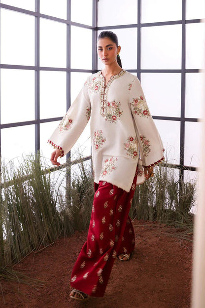 Saleeka Emb 2pc detail