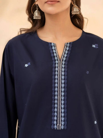 Tehzeeb Emb 3pc detail