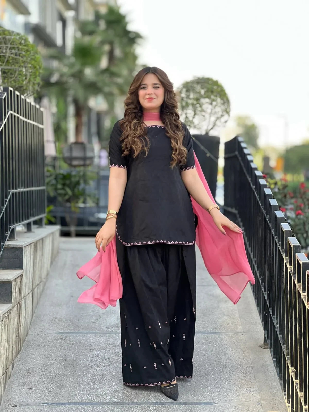 Malika Emb 3pc