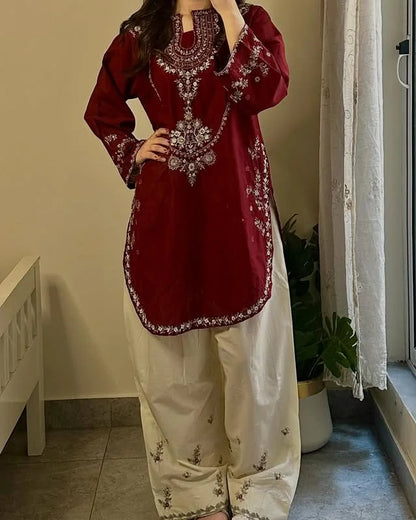 Heer Emb 2pc