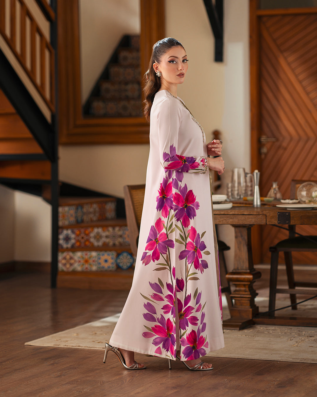 Gulaab Digital with Handwork 3pc detail
