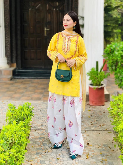 Hajra Emb Soft Lawn 3pc front
