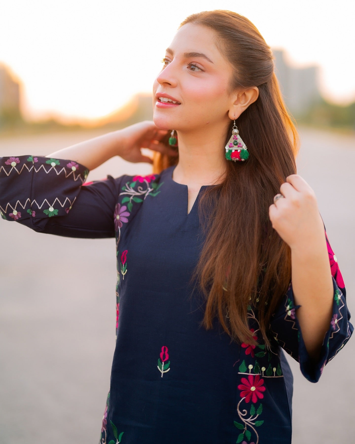 Ruposh Emb 2pc detail